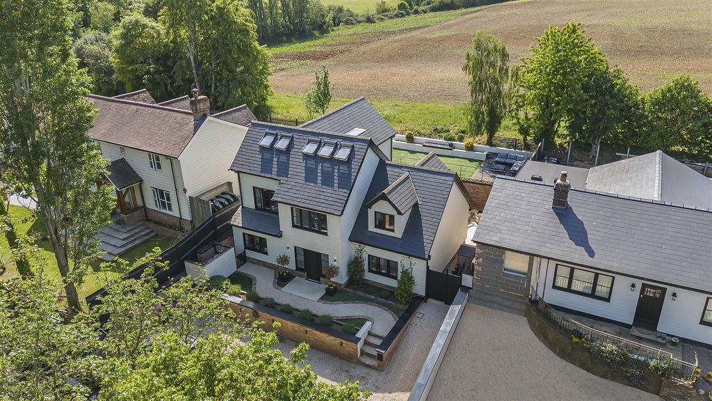 5 bed detached house for saleWidford Road, Much Hadham SG10