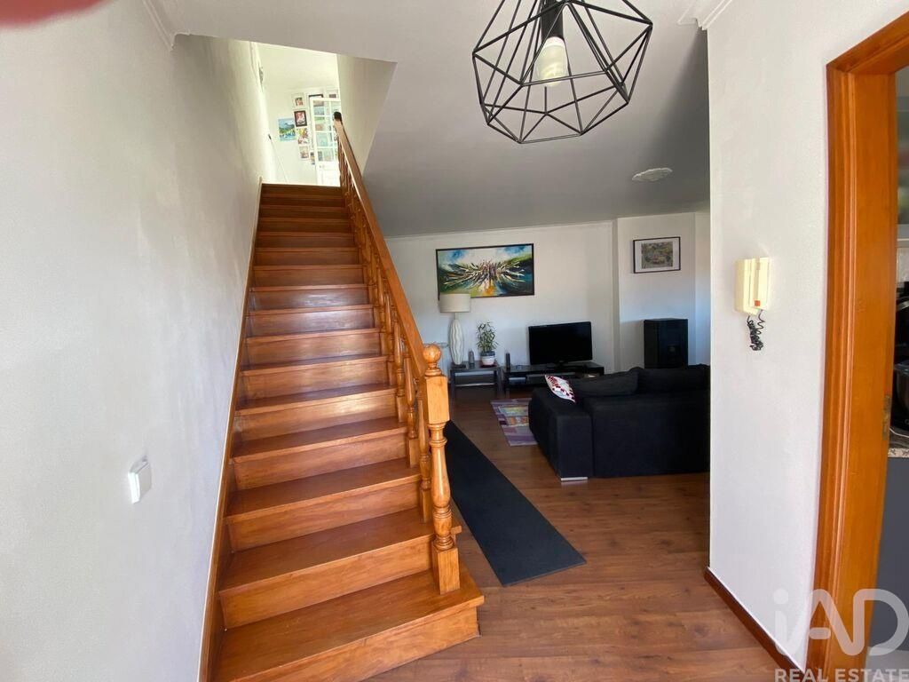 Property photo 2 of 30