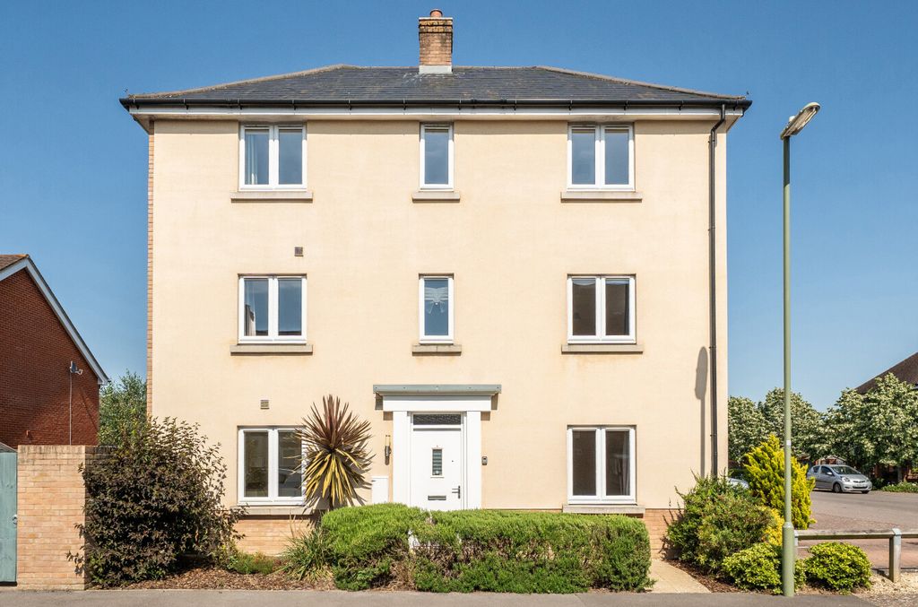 Property photo 1 of 13 1478458-27-6A3Eb1...