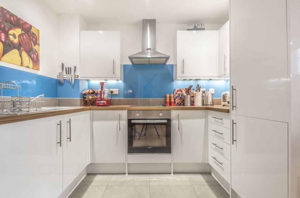 Property photo 2 of 5 569962 (3)