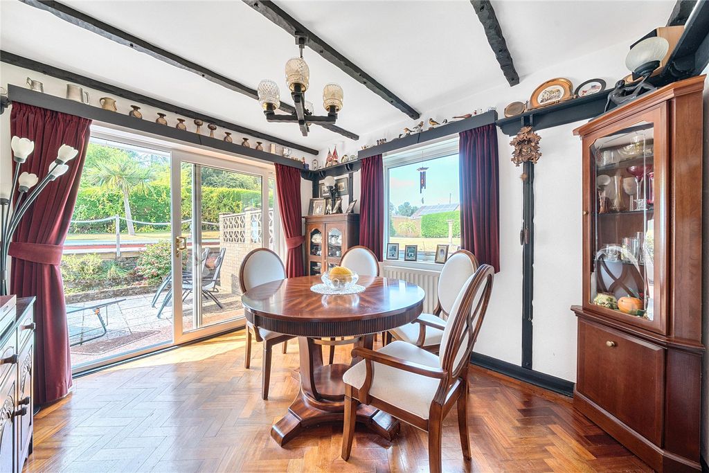 Property photo 3 of 15 Dining Room
