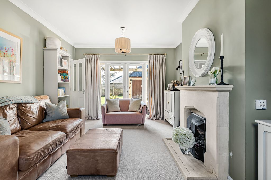 Property photo 2 of 22 12_75922