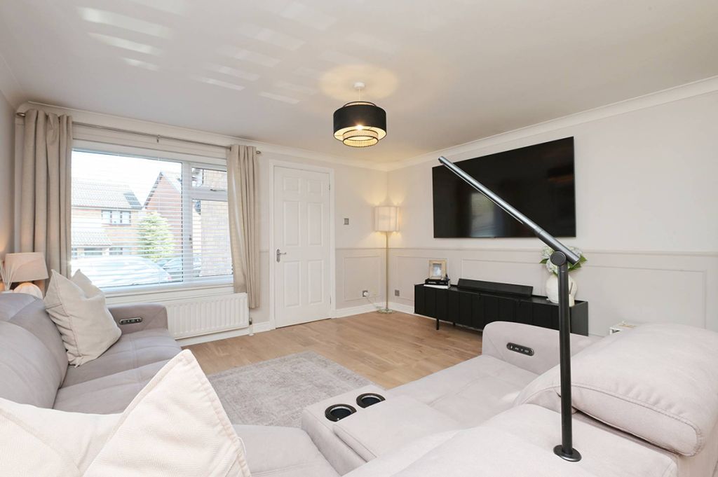 Property photo 2 of 29