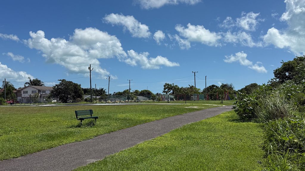 Property photo 2 of 9