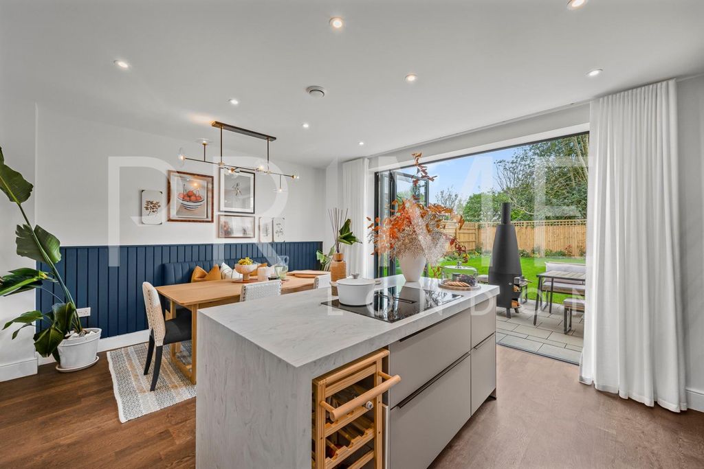 Property photo 1 of 8 13.Jpg