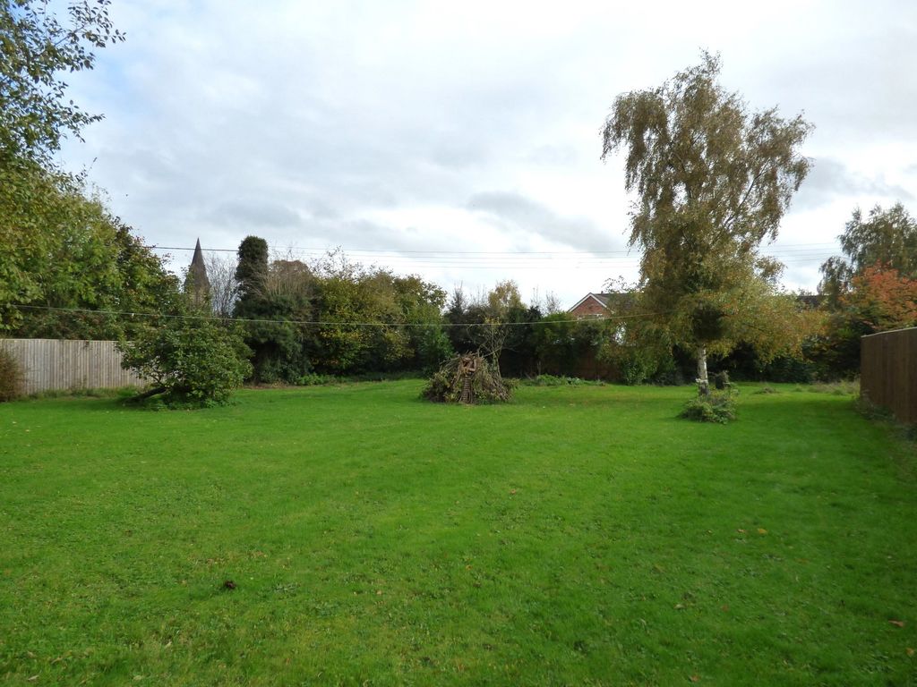 Property photo 2 of 6