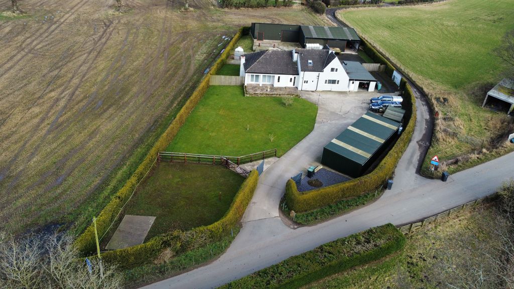 Property photo 1 of 60