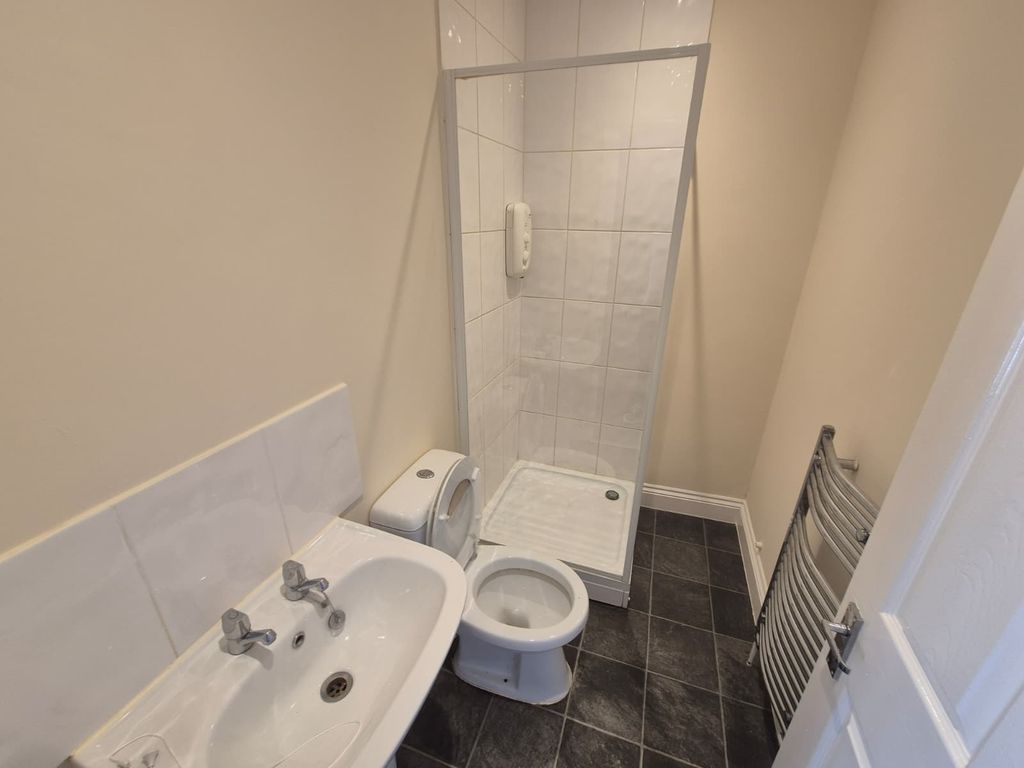Property photo 3 of 12 Photo 3