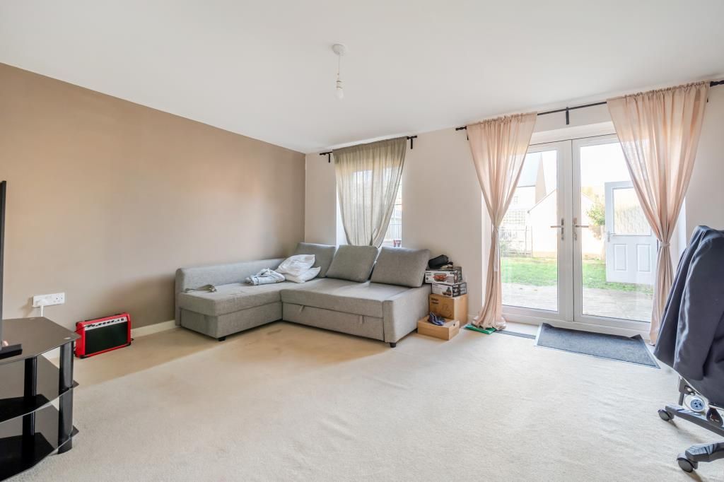 Property photo 3 of 18 Reception