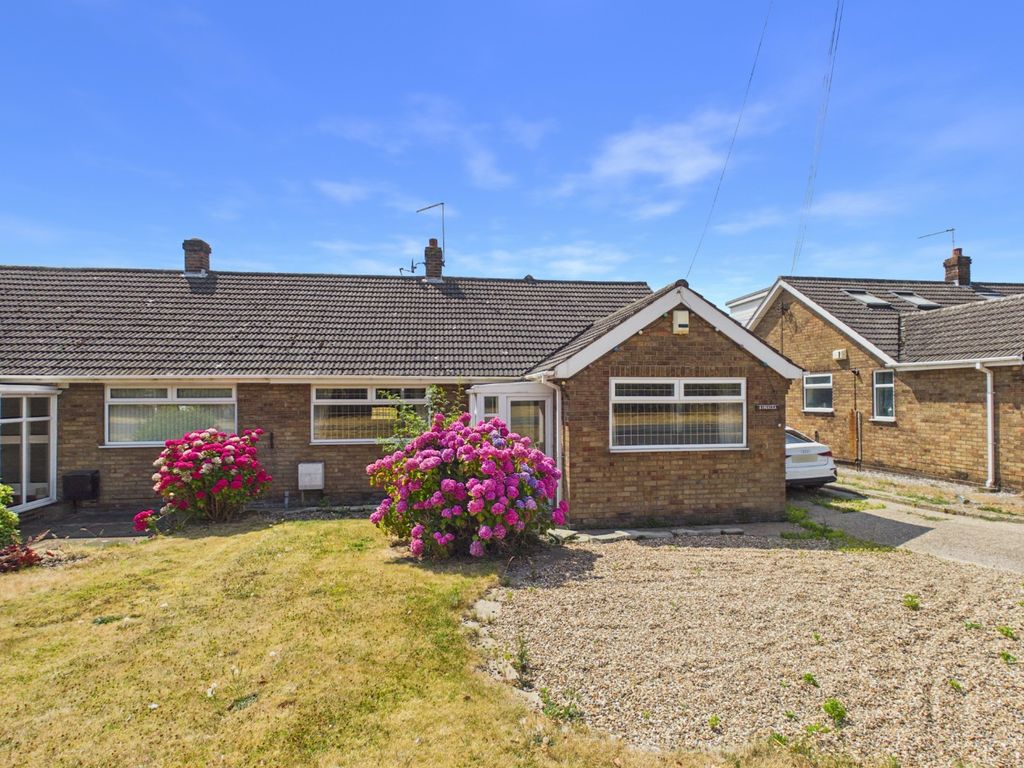 Property photo 1 of 15 4866911