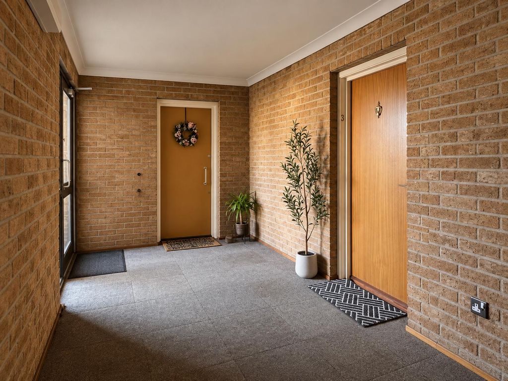 Property photo 2 of 17 2