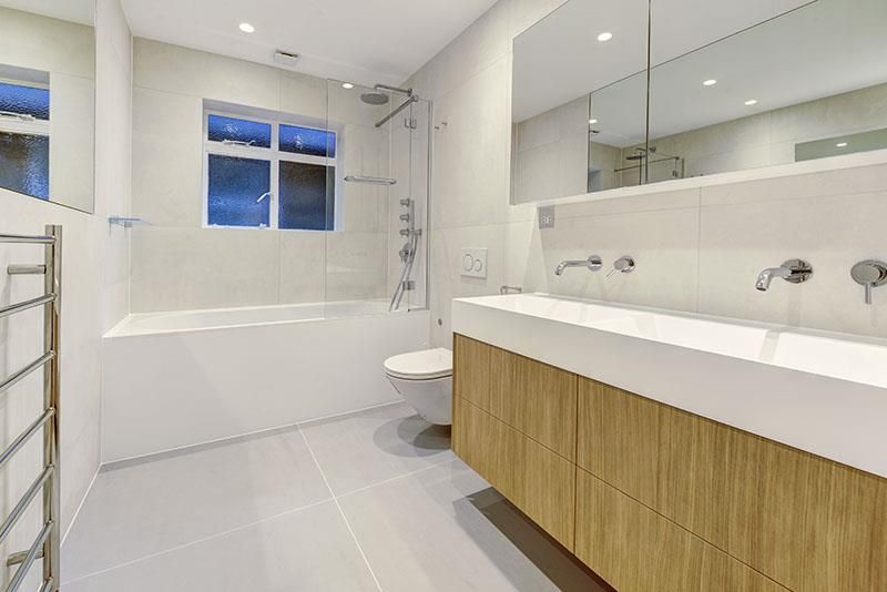 Property photo 2 of 13 37 Linden Lea 353546 Bath2_Rgb_800Px.Jpg