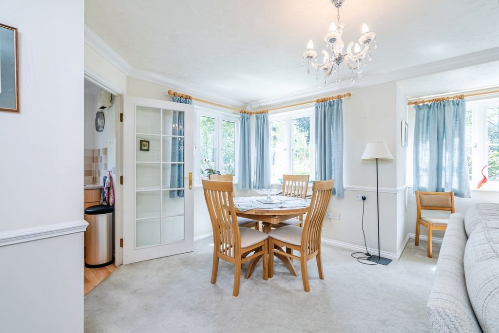 Property photo 3 of 13 Pbox-Img.Jpg