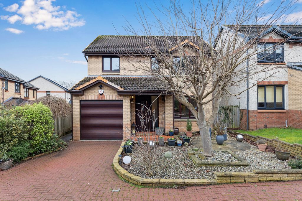 Property photo 1 of 18 Primary Property Image