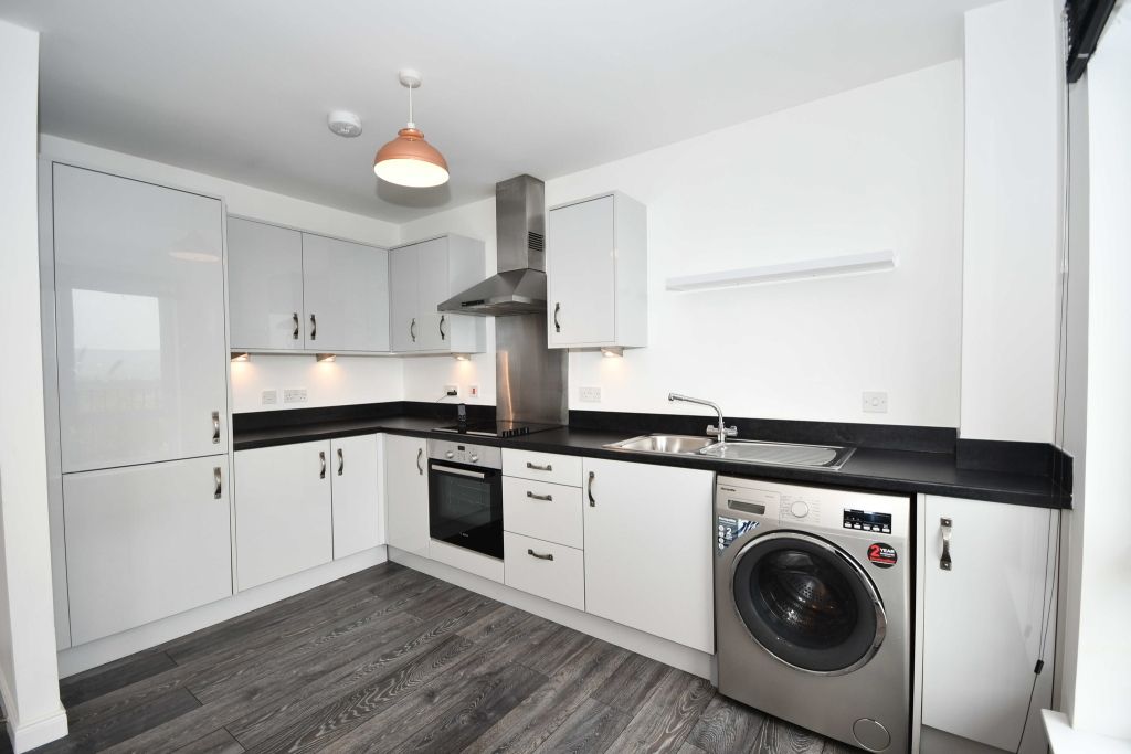 Property photo 1 of 8 Photo