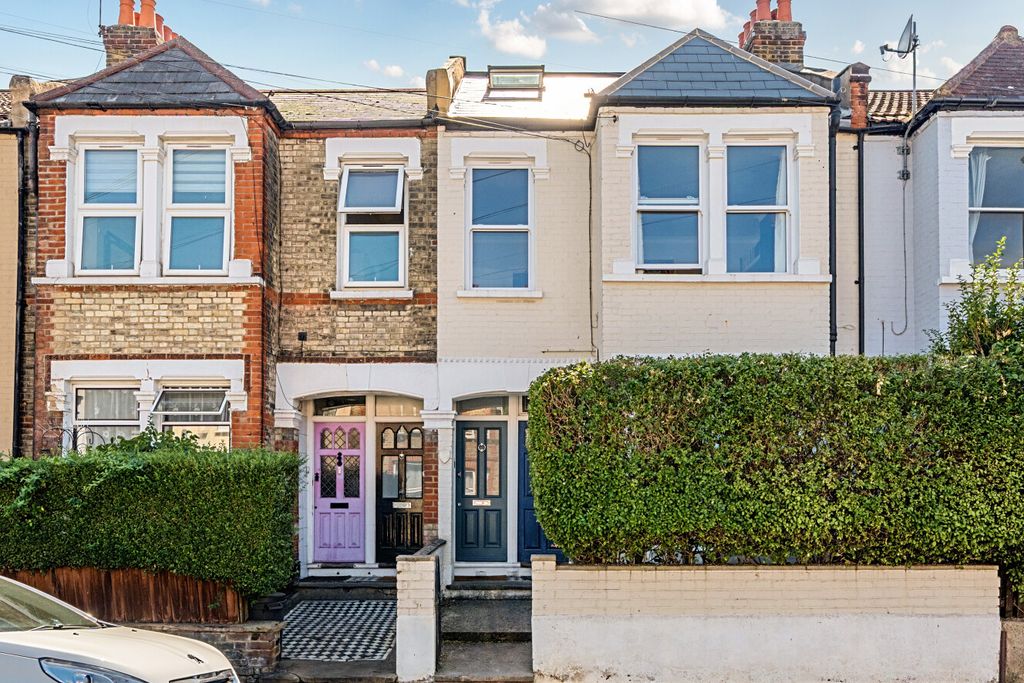 Property photo 1 of 18 1-6A7Da12Fc49ce-1...