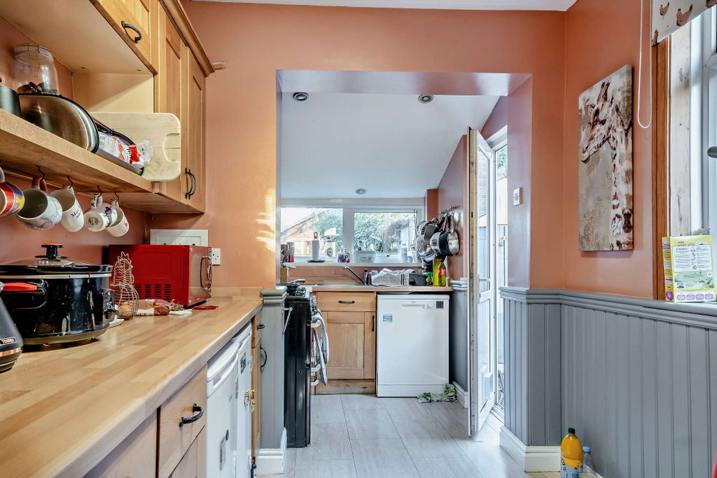 Property photo 3 of 30