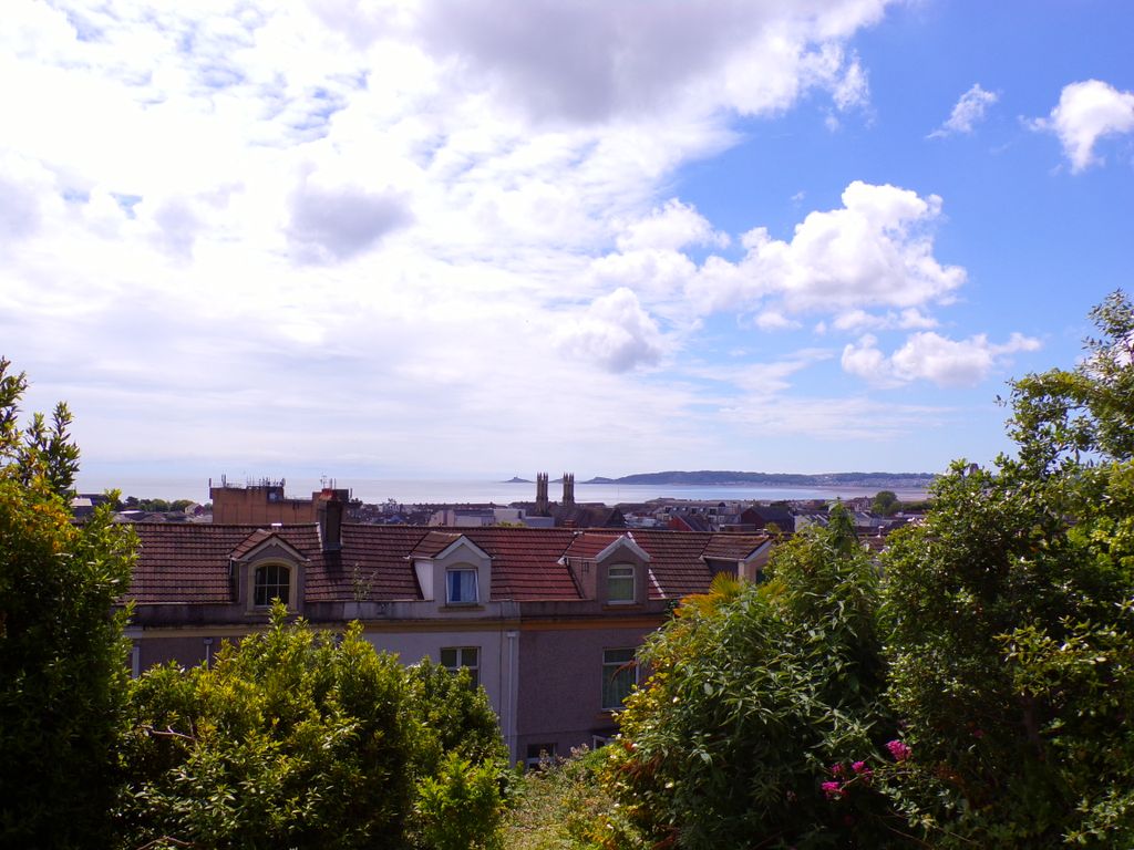 Property photo 3 of 3