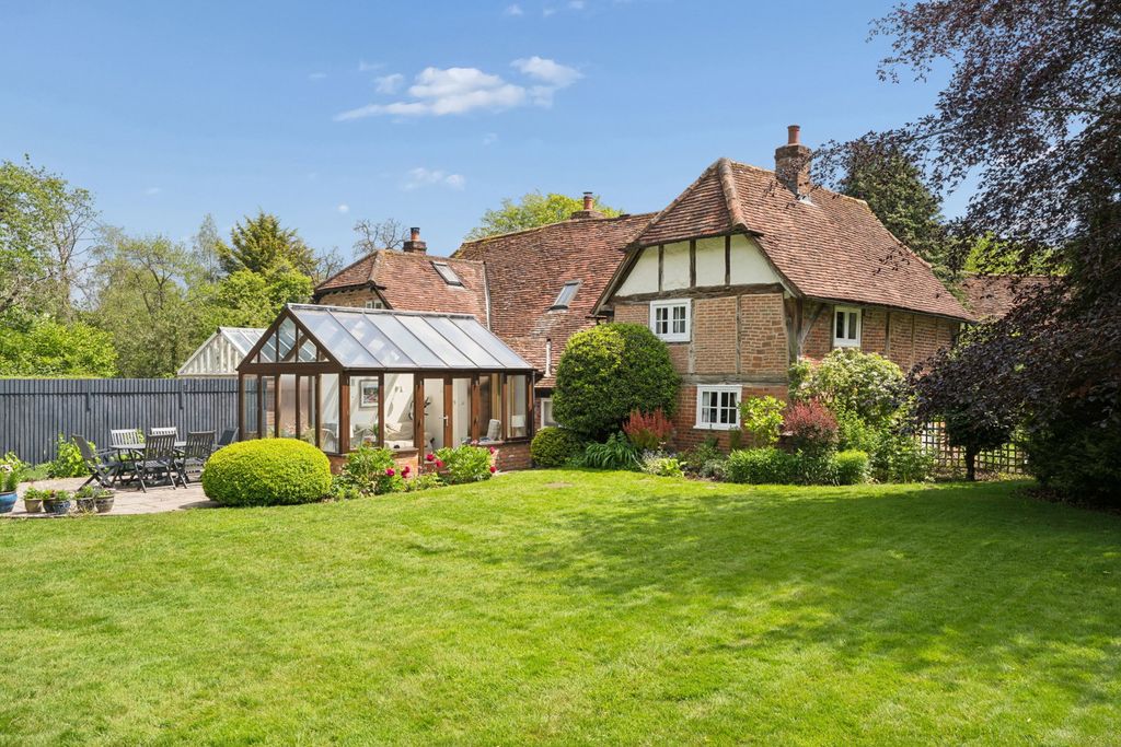 Property photo 1 of 16