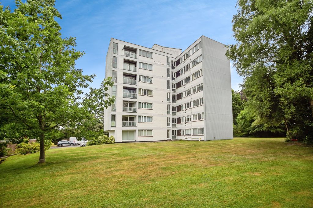 Property photo 1 of 16