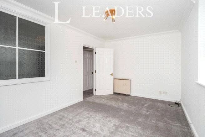 Property photo 2 of 10 Picture No. 01