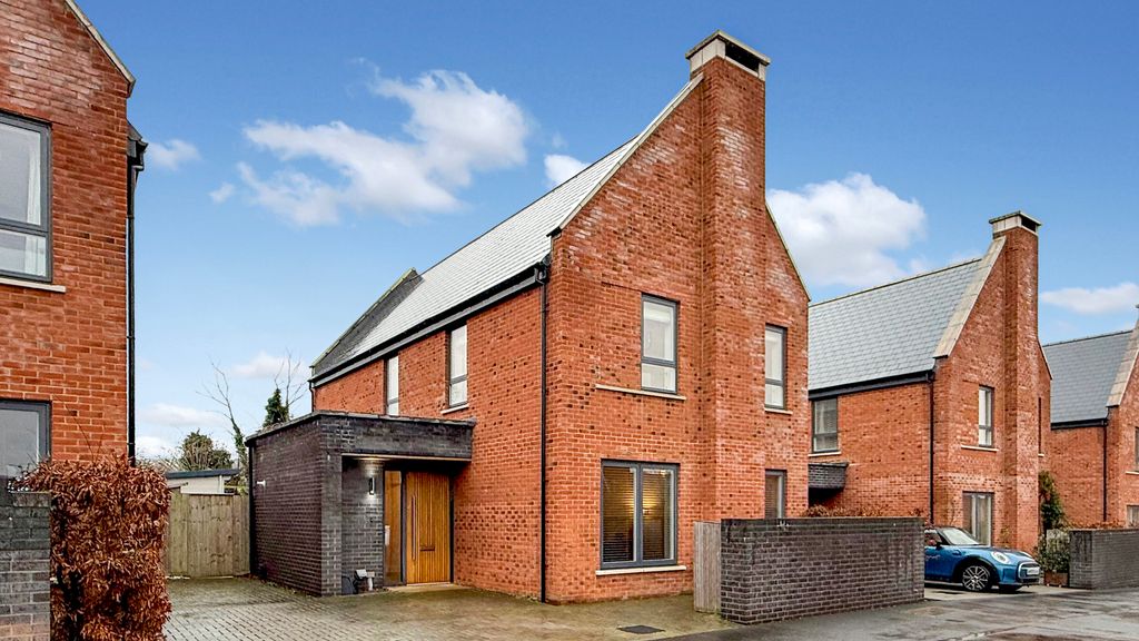 Property photo 1 of 16 Front Elevation