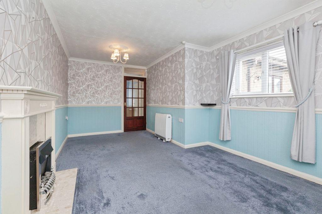 Property photo 2 of 11 Pbox-Img.Jpg