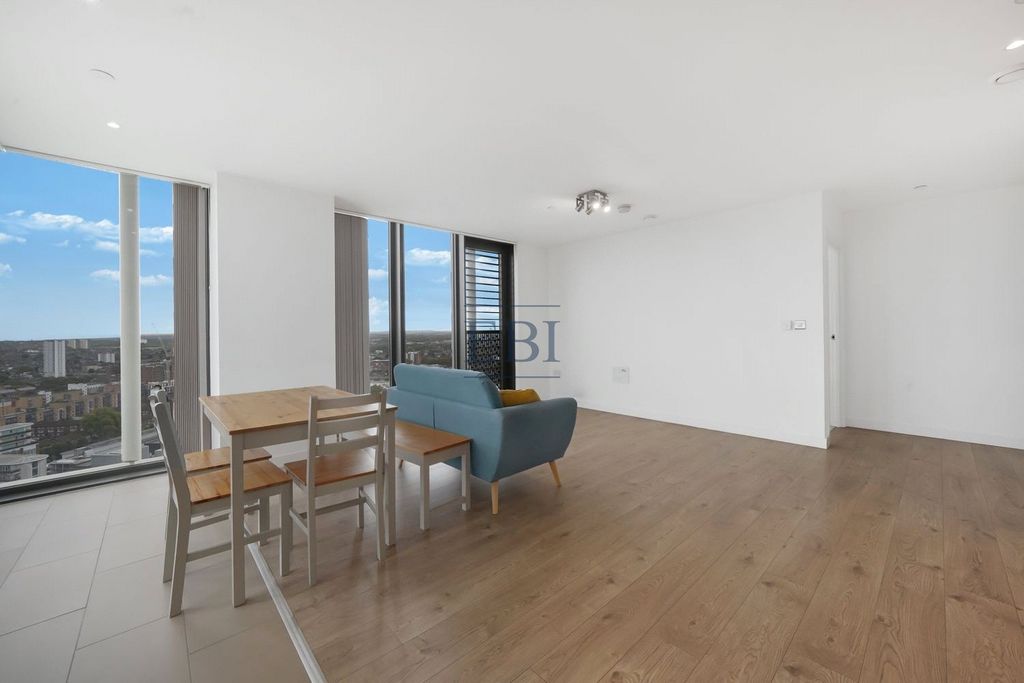 Property photo 3 of 16 Picture No. 29