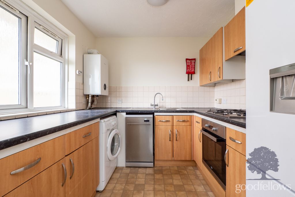 Property photo 1 of 11 Picture No. 18