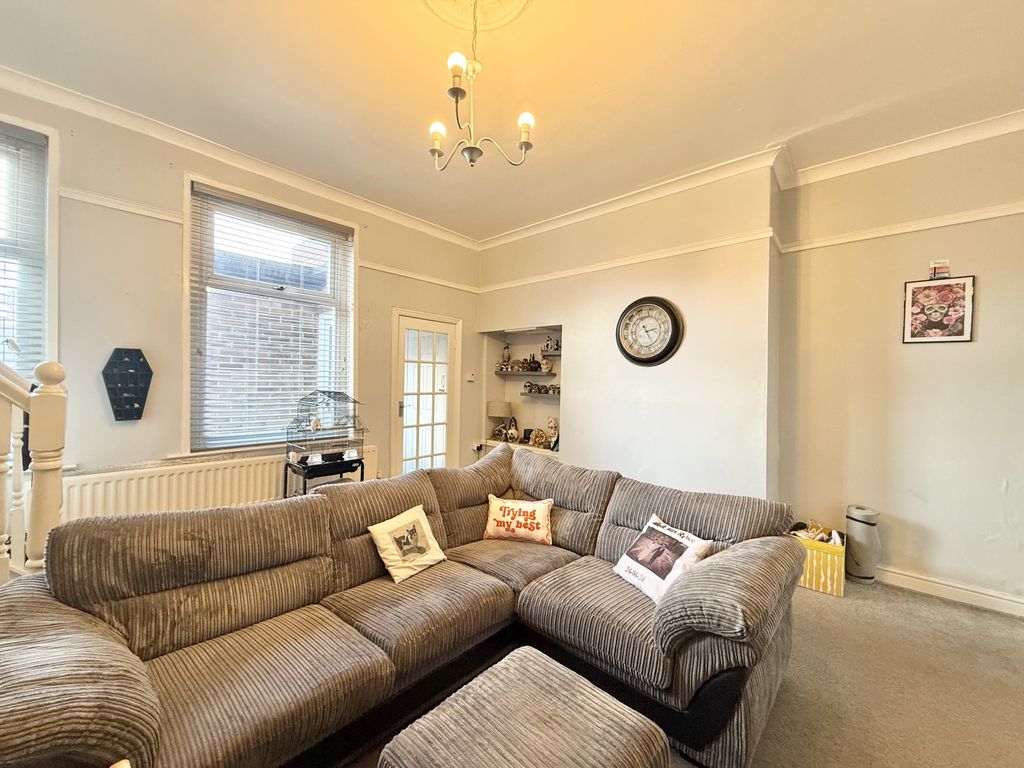 Property photo 2 of 13 Img_1422