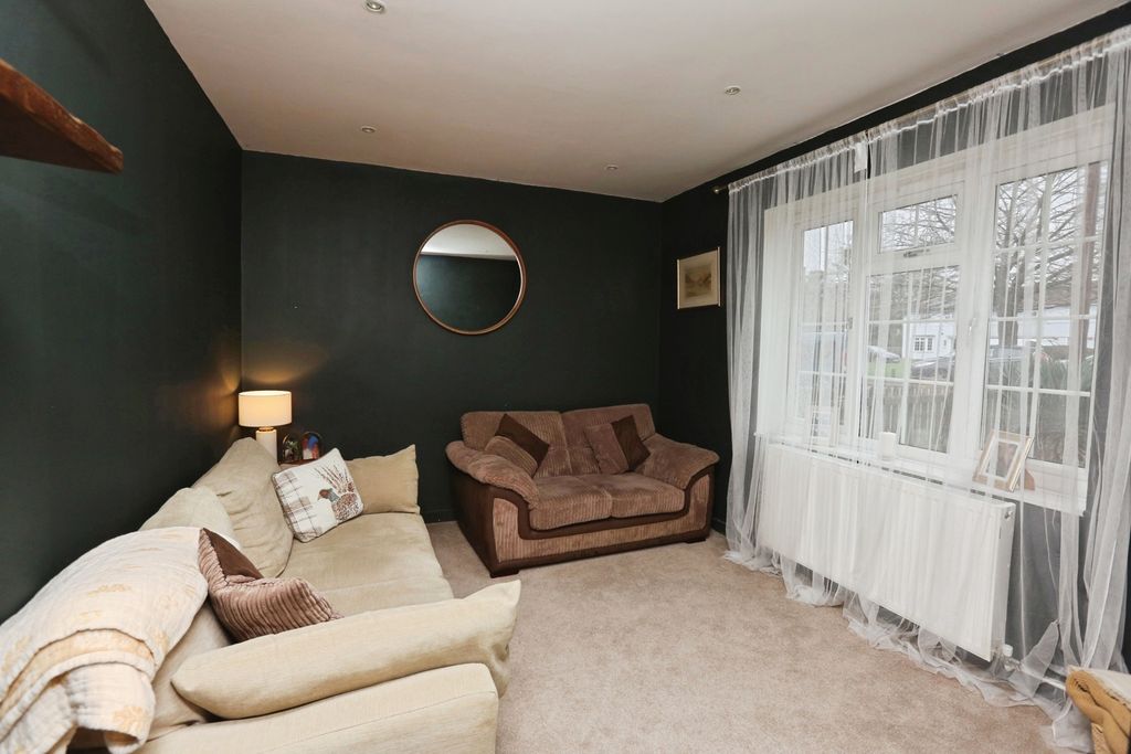 Property photo 2 of 20 Pbox-Img.Jpg