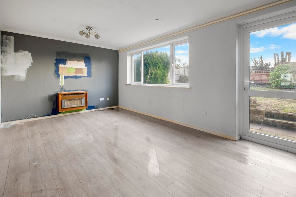 Property photo 2 of 9 Dscf0140