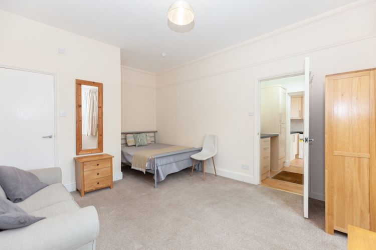 Property photo 2 of 9 207539