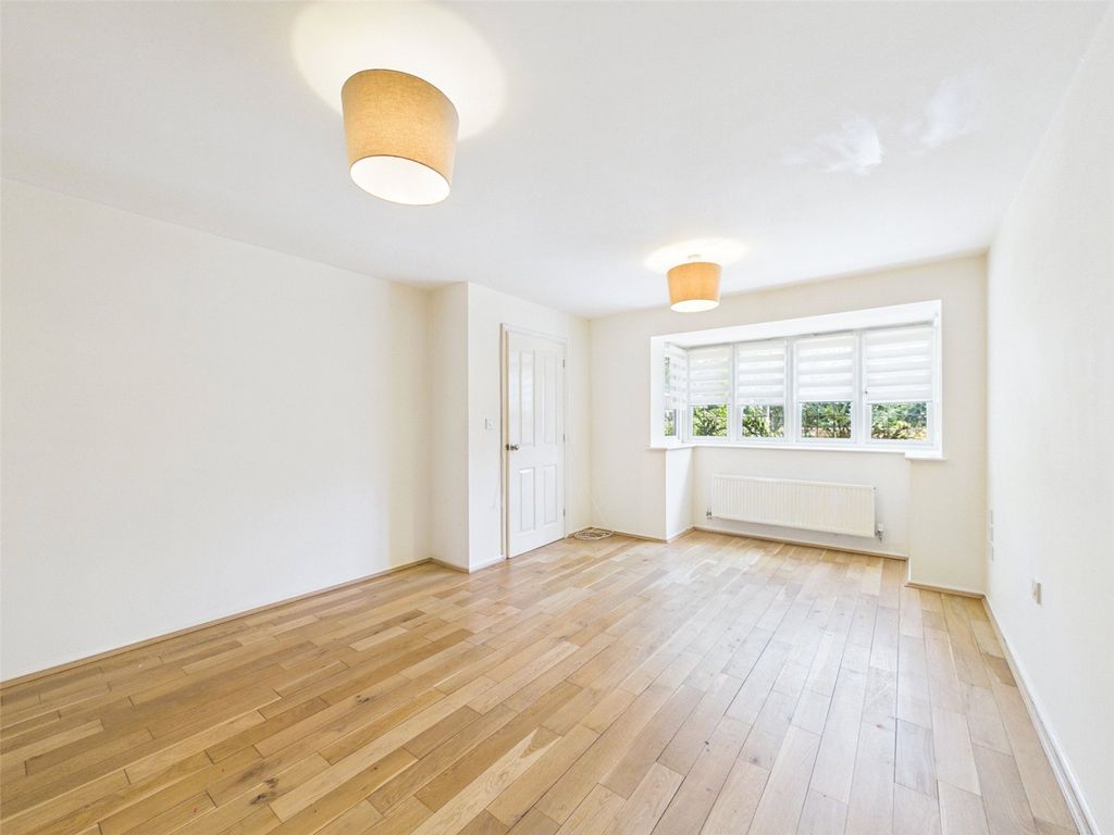 Property photo 3 of 18 Picture No. 53