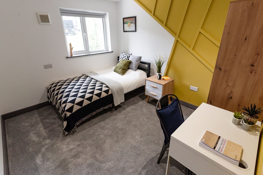 Property photo 1 of 17 91_Thurmond-13