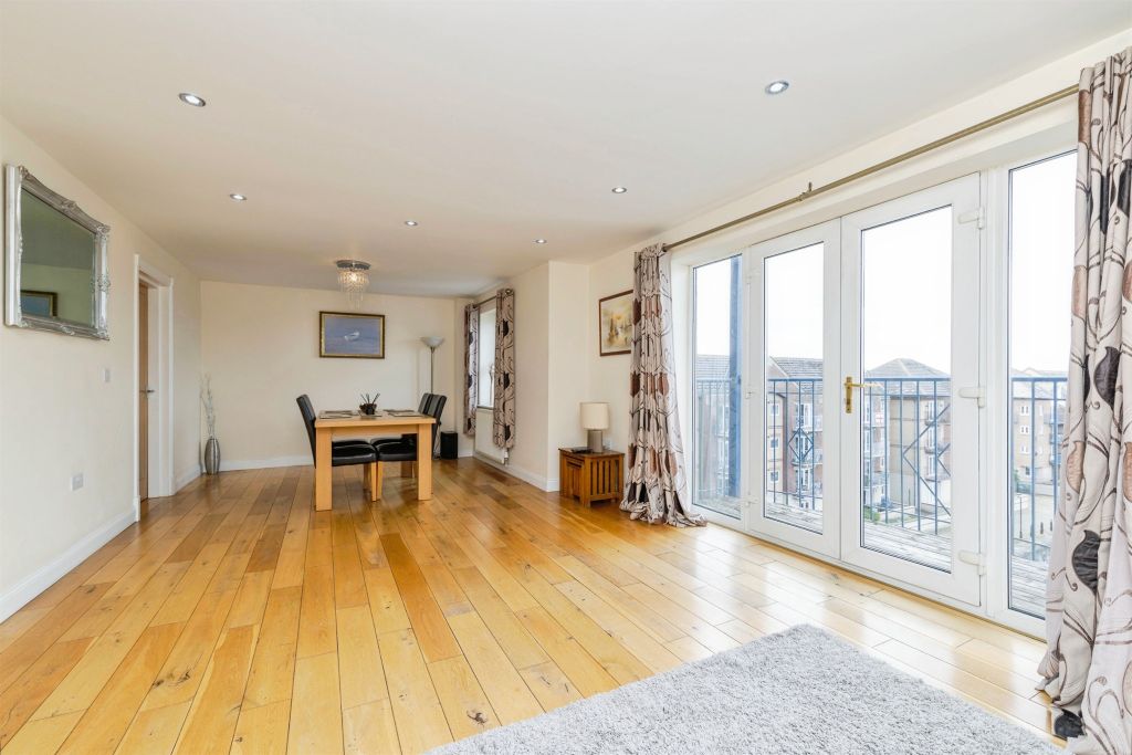 Additional image 5 of 4 bed flat for saleQuayside, Hartlepool TS24