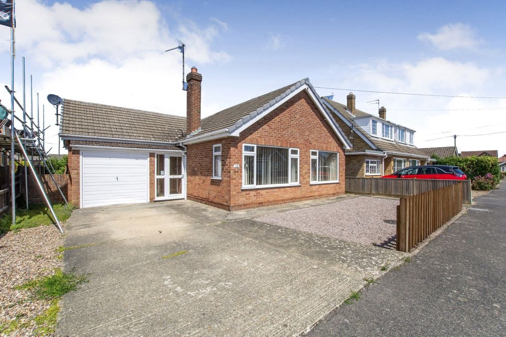 Property photo 1 of 11 Pbox-Img.Jpg