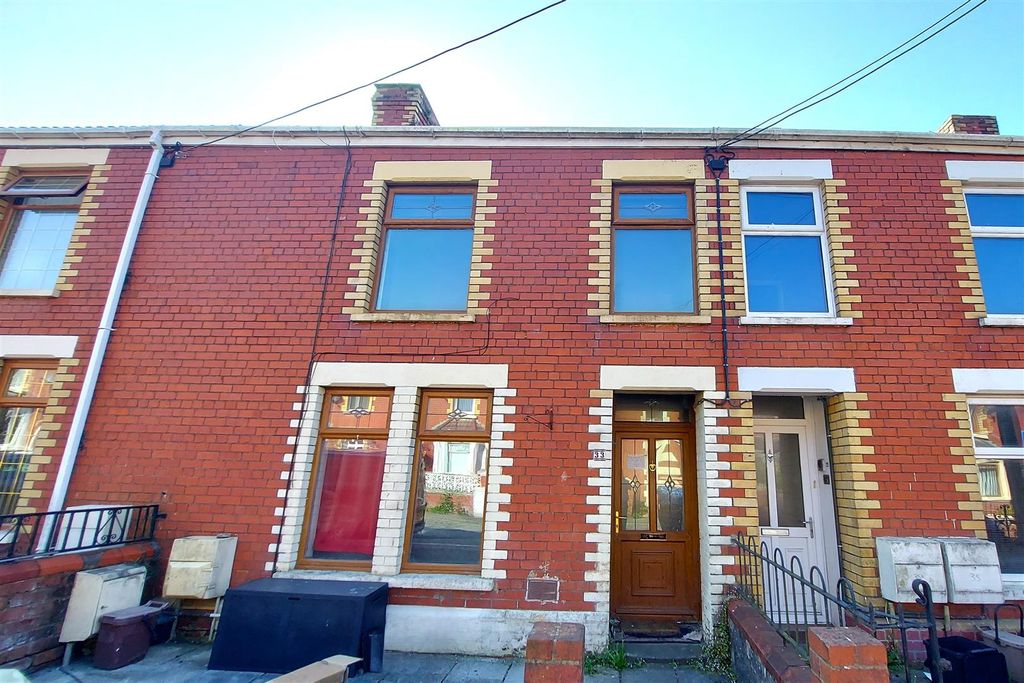 Property photo 1 of 13