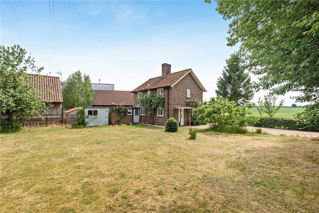 Property photo 1 of 9 House