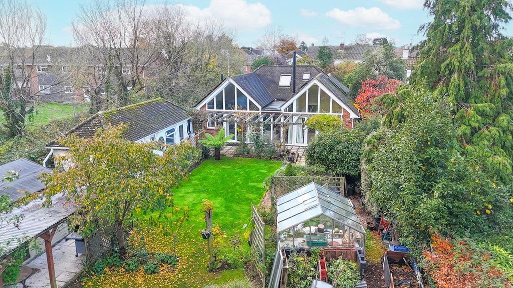 Property photo 1 of 17