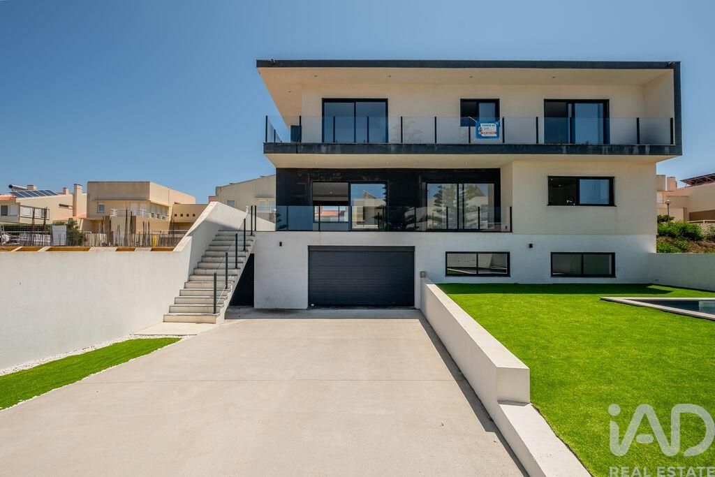 Property photo 1 of 30