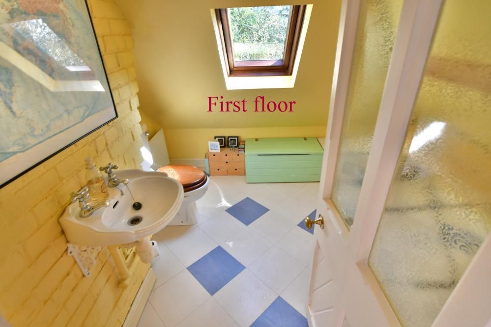 Property photo 3 of 25 Agents Notes