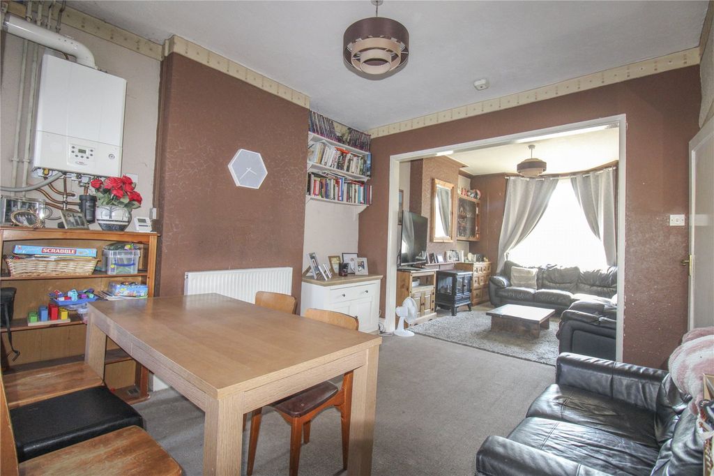 Property photo 3 of 14 Picture No. 11