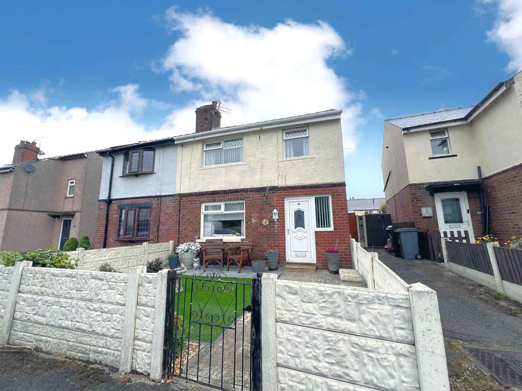 Property photo 1 of 14