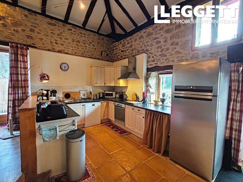 Property photo 3 of 10