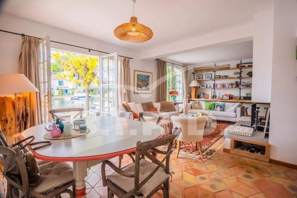 Property photo 3 of 7