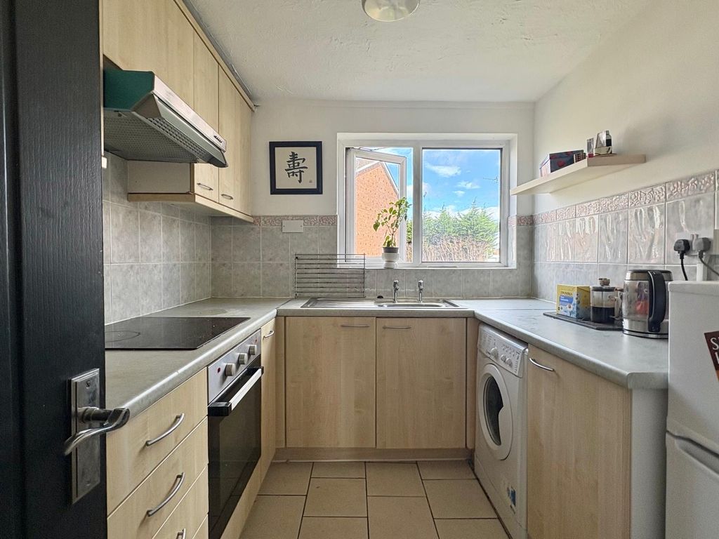 Property photo 2 of 4