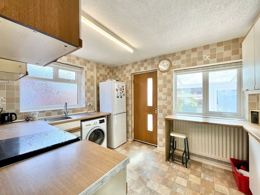 Property photo 3 of 26