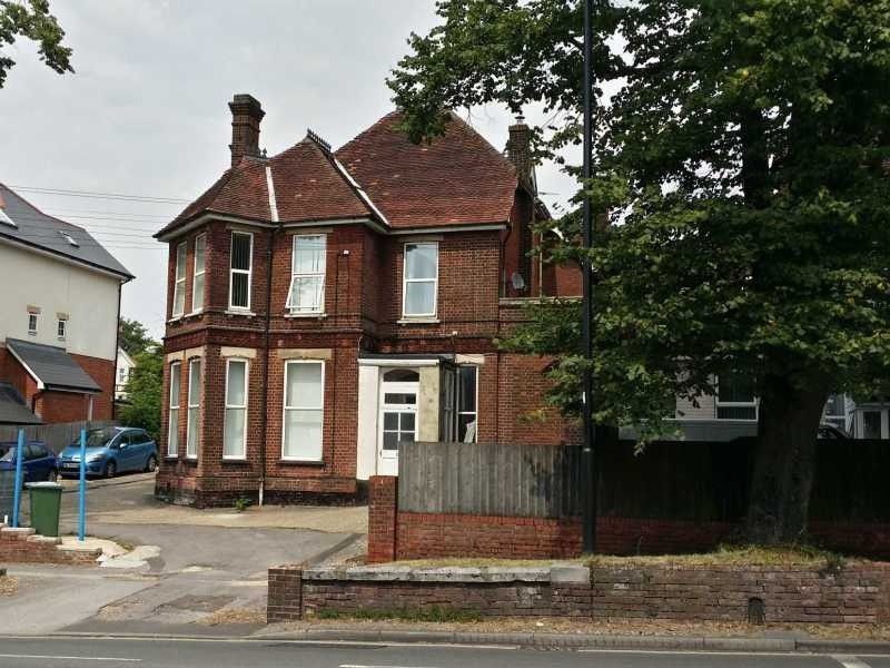 Property photo 1 of 6 Images