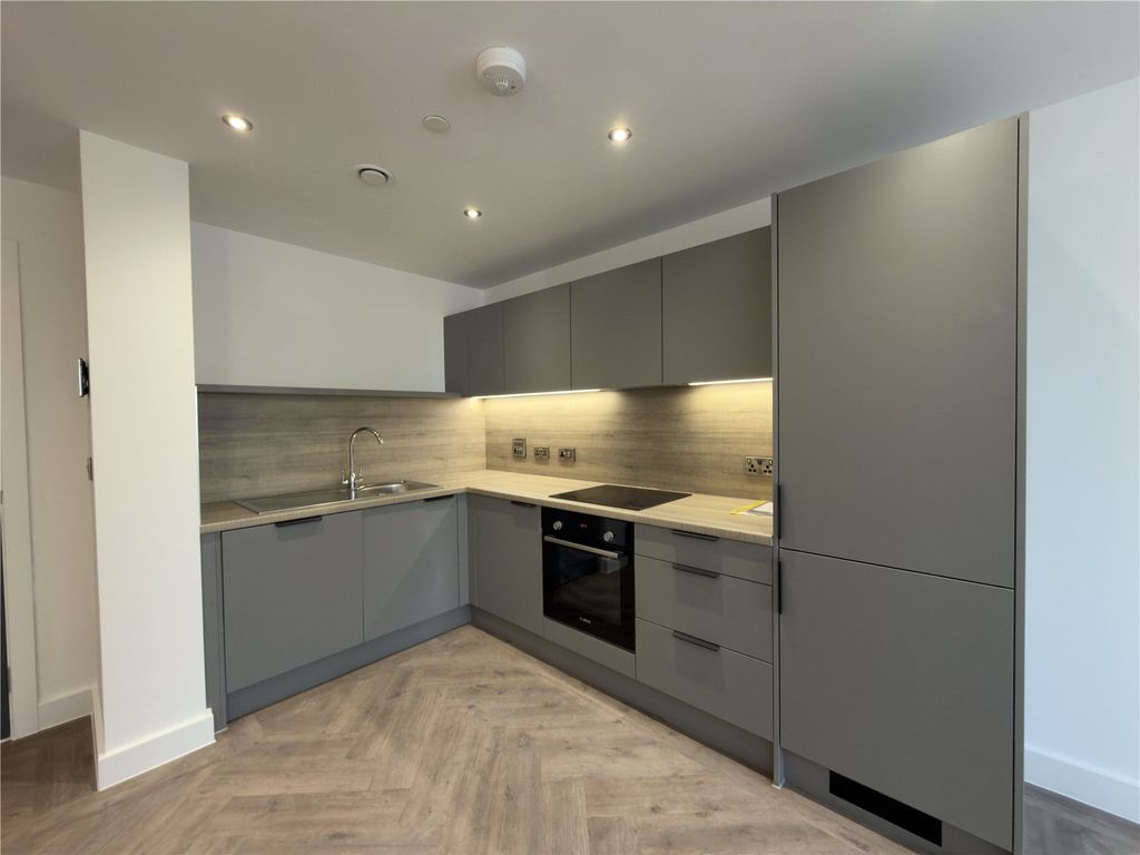 Property photo 3 of 7 Picture No. 06